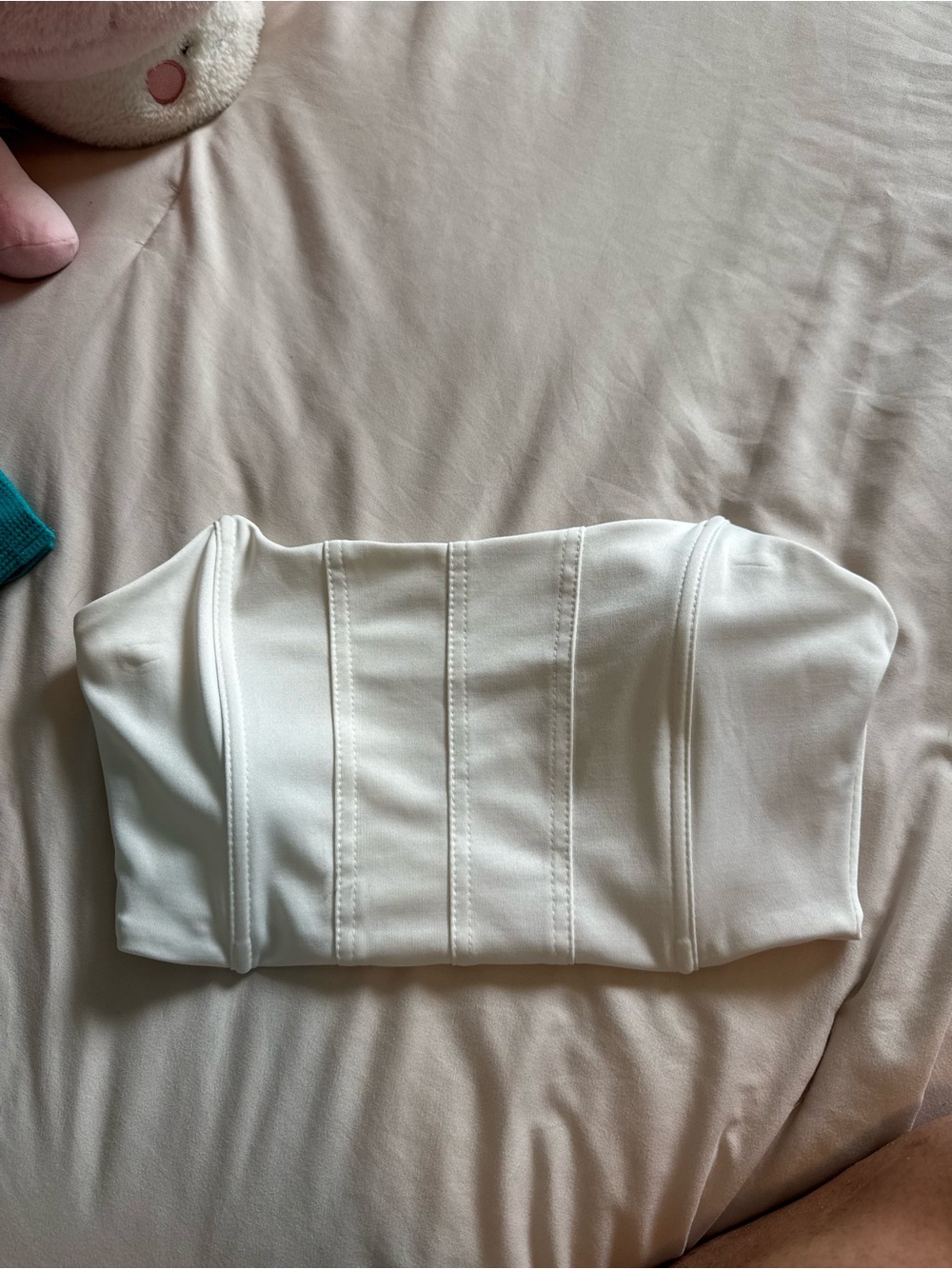 SHEIN Satin White Strapless Bustier Top